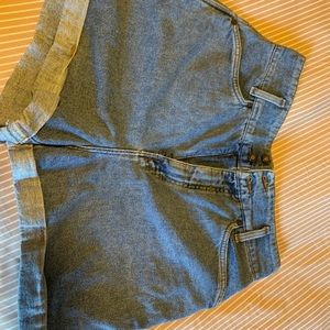 Vintage jean shorts. High waisted. Size 13/14.